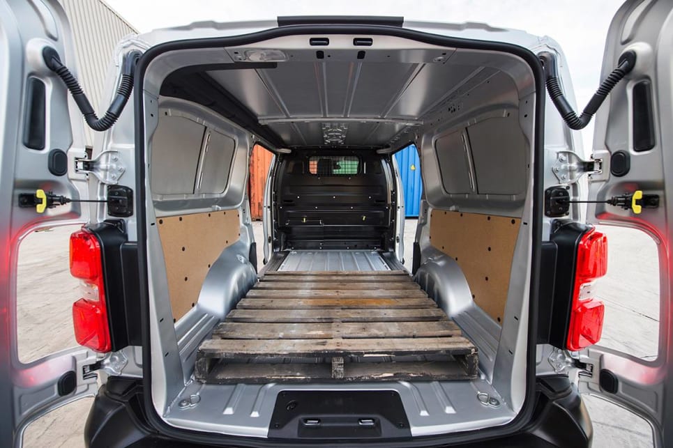 Peugeot expert 2024 2019 interior